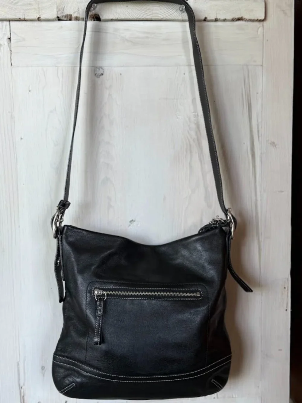 Vintage Legacy Slim (#1415) black leather convertible crossbody bag - Picture 1 of 11